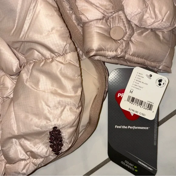 NWT Free People x FP Movement Pippa Scrunchy Glossy Packable Puffer Jacket - Picture 14 of 15